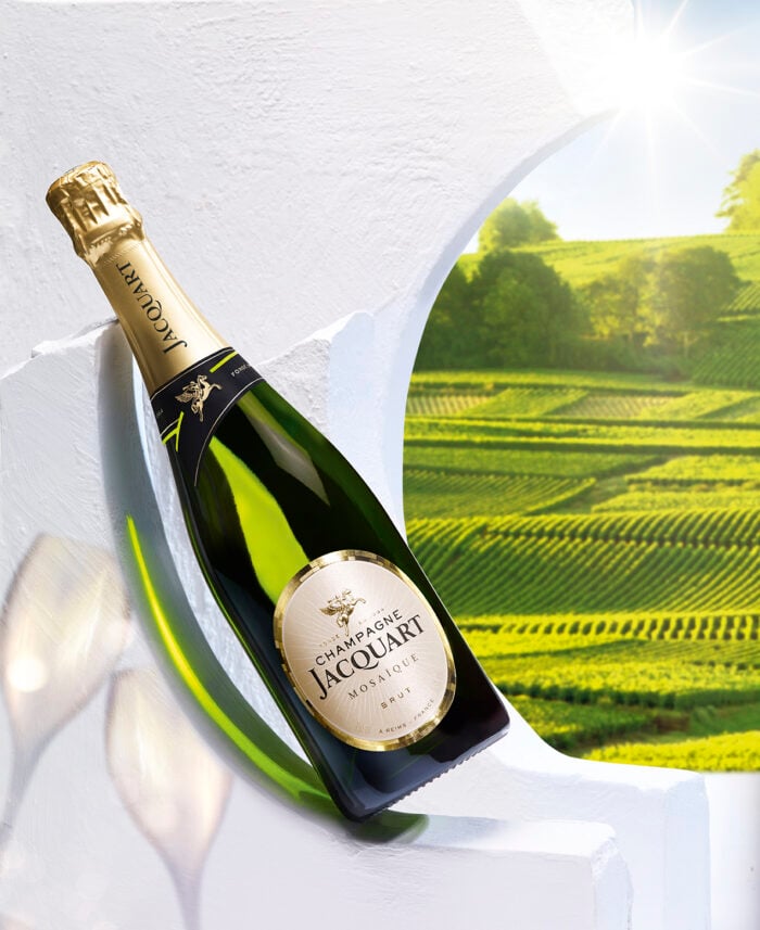 Champagne JACQUART Mosaique Brut Bouteille avec etui - Champmarket