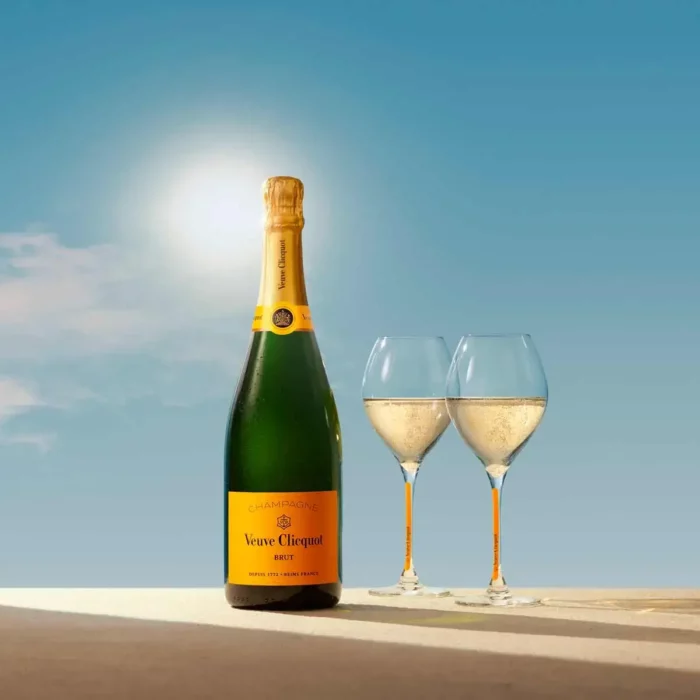 Champagne Veuve Clicquot Brut Carte Jaune - Champmarket