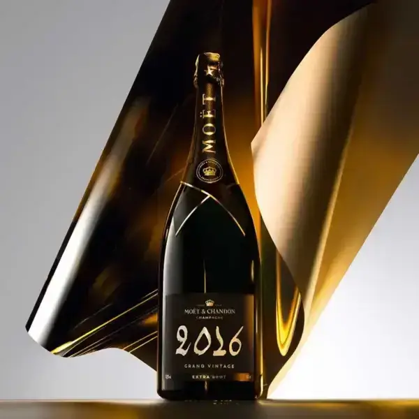 Moët & Chandon Grand Vintage 2016 Bottle - Champmarket
