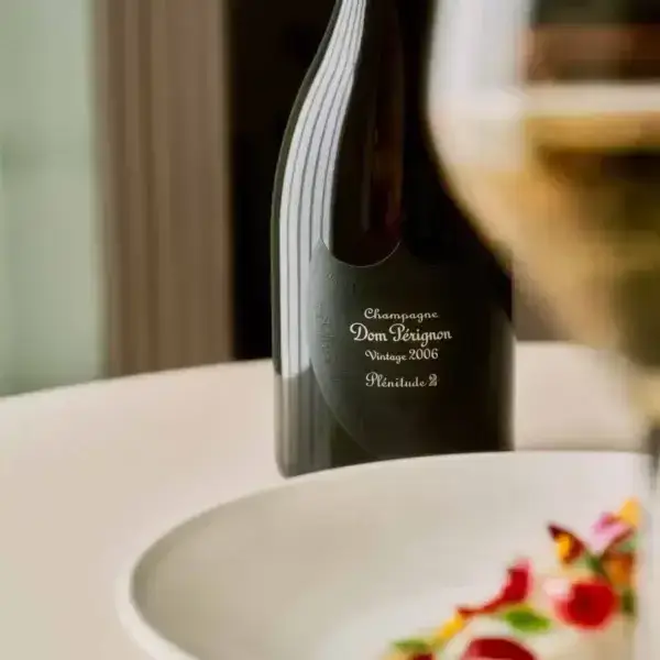 Dom Pérignon Plénitude 2 Vintage 2006 Bottle with case - Champmarket